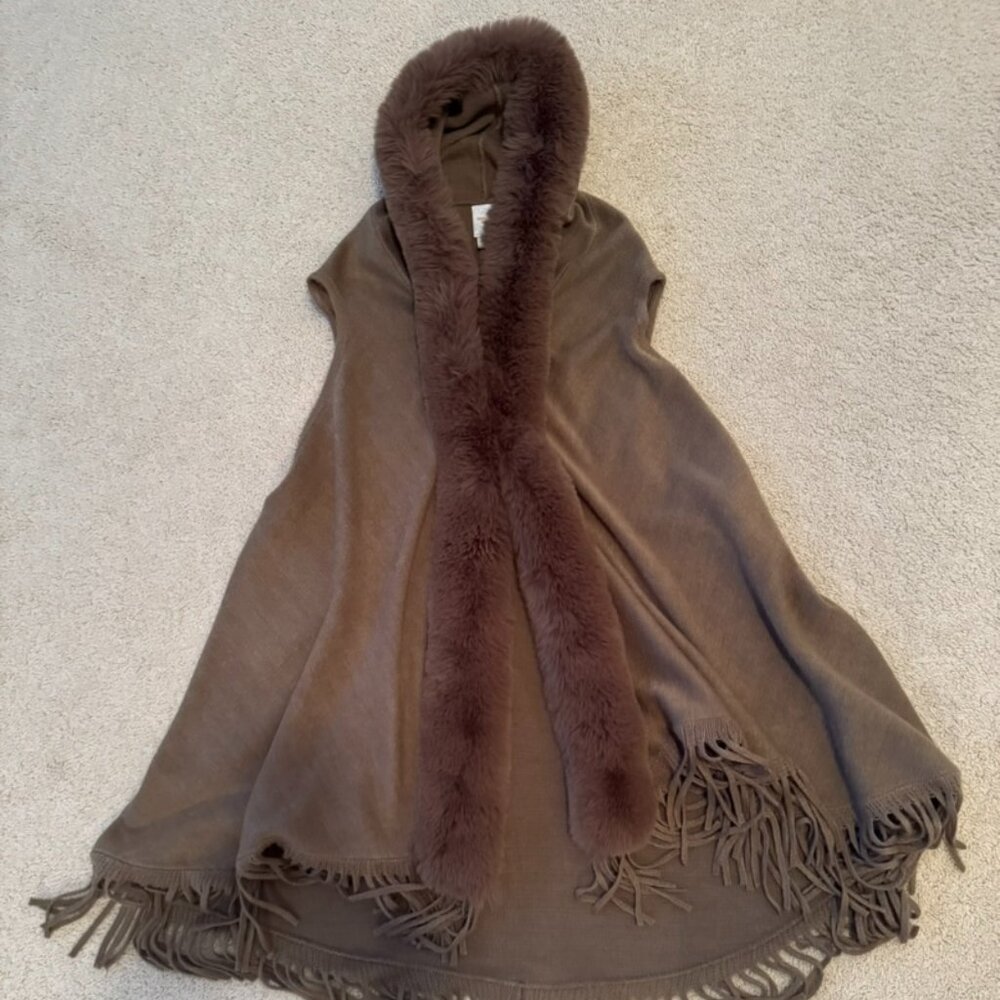 Long hooded Sweater Vest. Faux FurTrim.  Fringe edging. Boho S/M